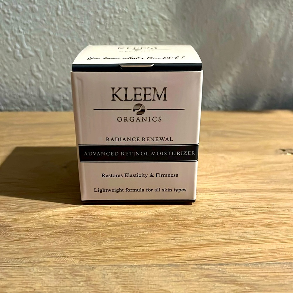 Kleem Organics Advanced Retinol Moisturizer